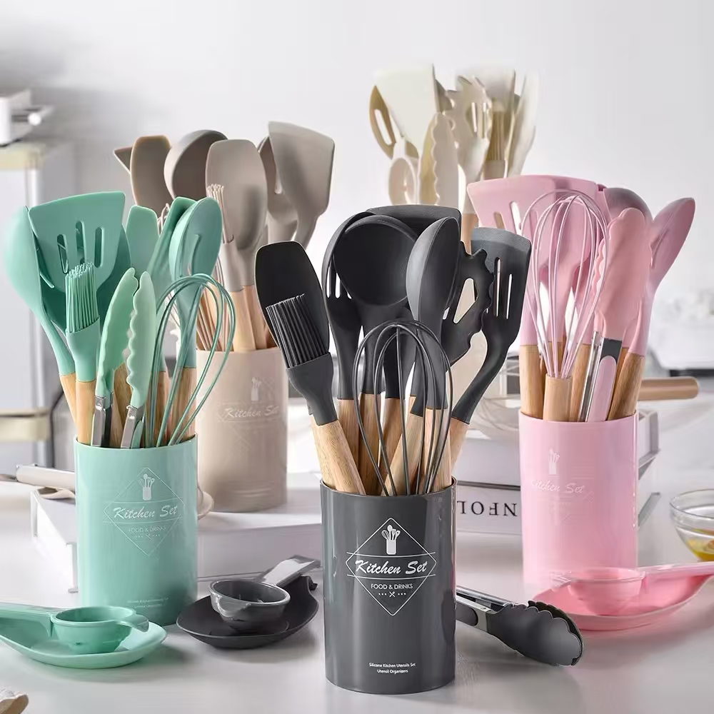 12PCS Silikon Kochgeschirr Set – Kitchen Gadgets Under $10 Bewertung und Preis
